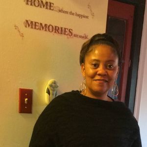 Meet your Posher, Angela